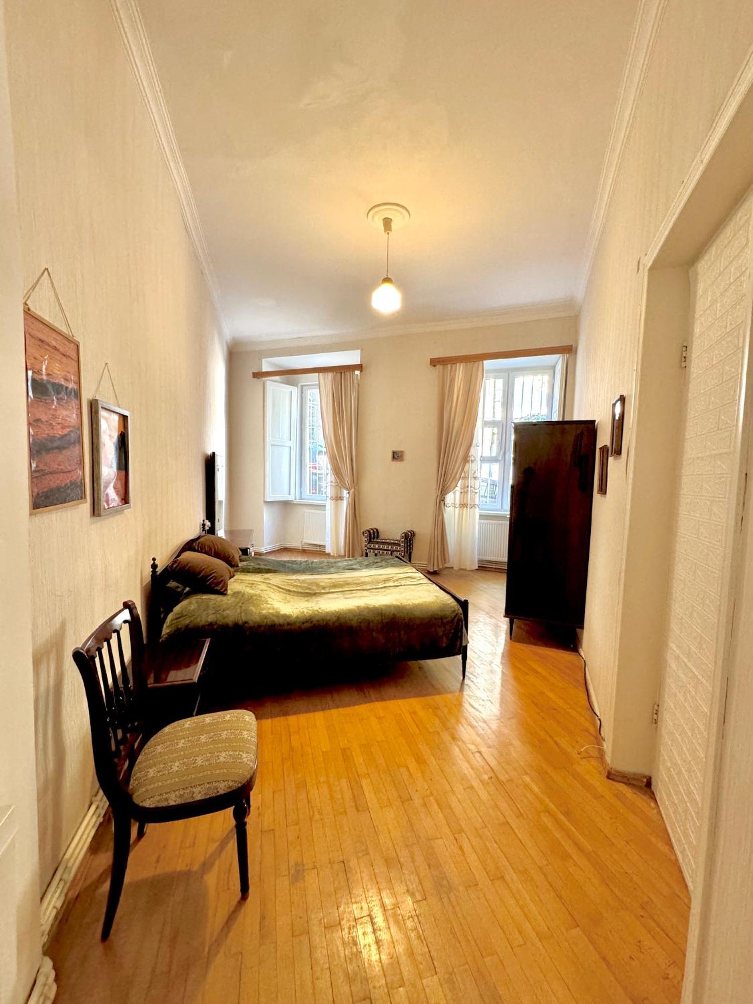 Authentic Old Tbilisi Apartment Exterior photo