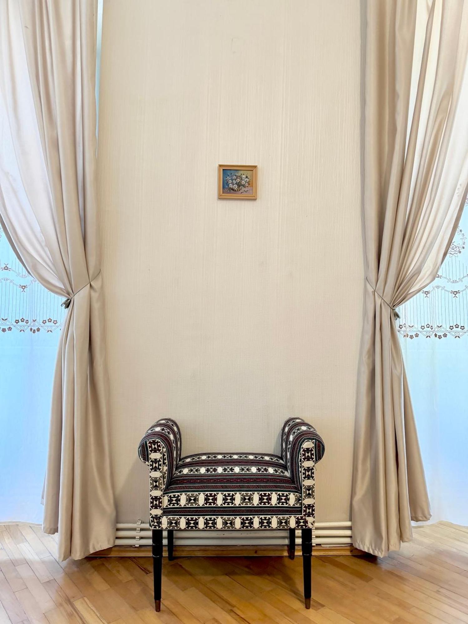 Authentic Old Tbilisi Apartment Exterior photo