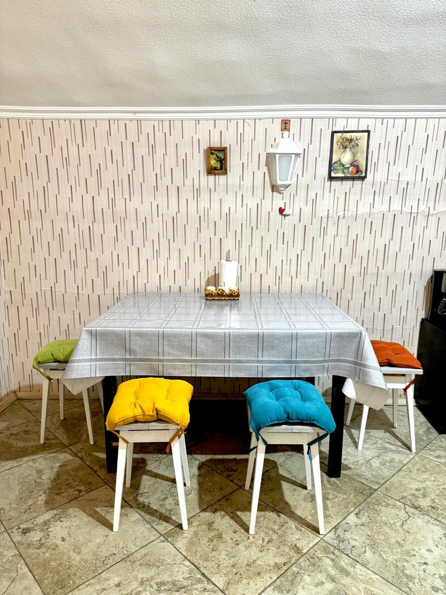 Authentic Old Tbilisi Apartment Exterior photo